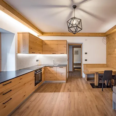 Отель Il Cavallino - & 3*