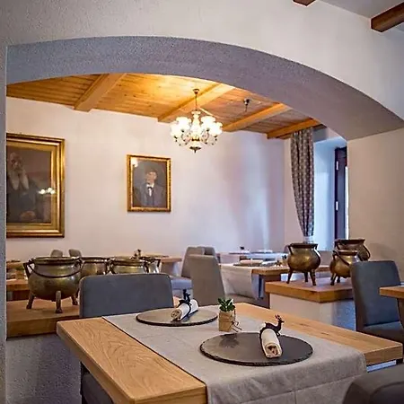 Il Cavallino - & 3*