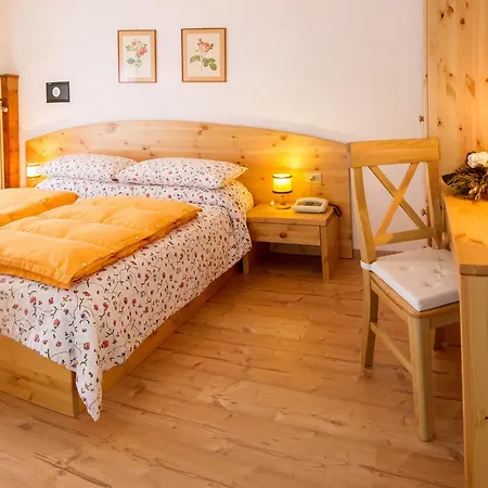 Отель Il Cavallino - & 3*